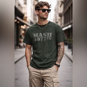 MASH 4077th T-Shirt CLASSIC Funny Party Vintage TV USA Army Tee New! Size Small